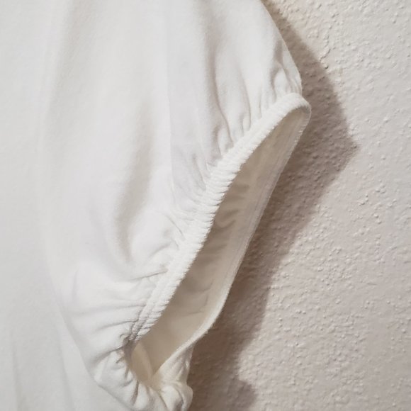 White INC Stretch Tee Shirt With Sequined Neckline Size Petite Medium - Picture 5 of 5